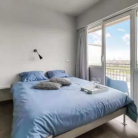 Apartment Amazing In With Kitchen *
